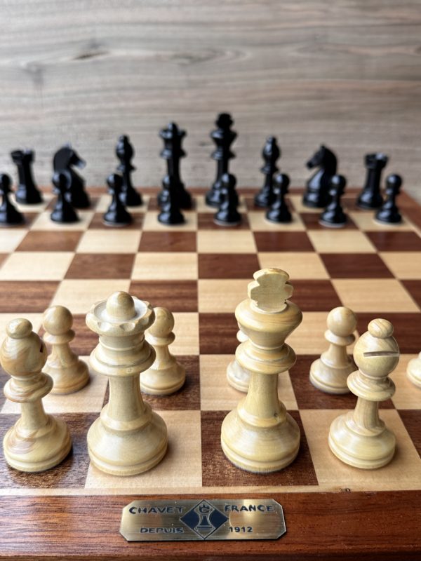 Pièces D'Échecs En Buis CHAVET - N° 5 Plombées Feutrées – Image 6